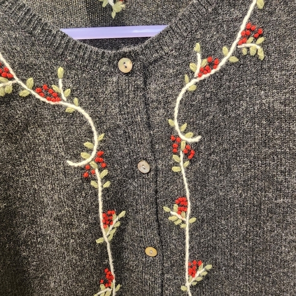 PARAPHRASE gray 100 % Lambswool button Down Cardigan size L - Picture 5 of 12